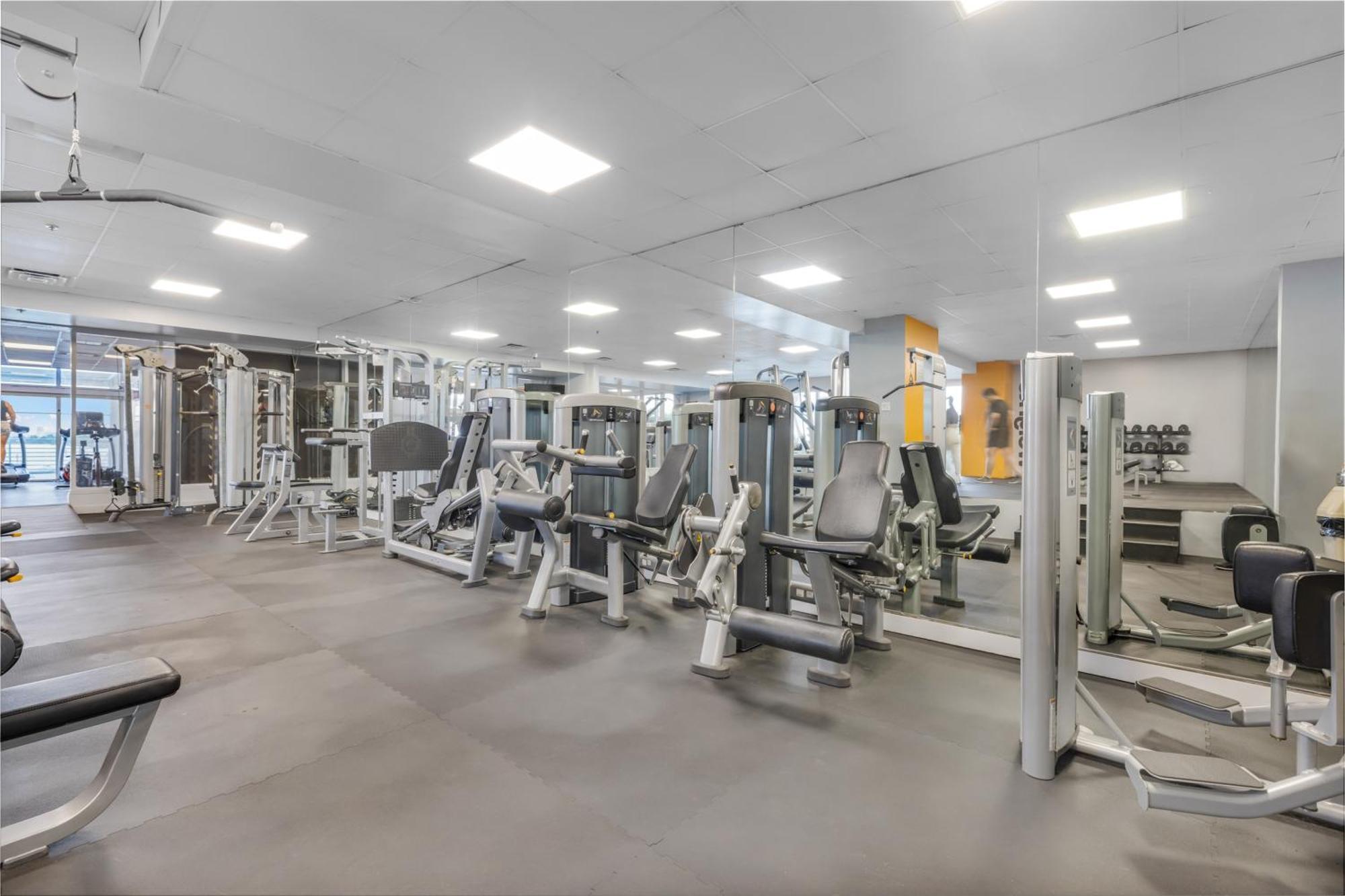 High Rise Comfort With Balcony Doral Exterior foto